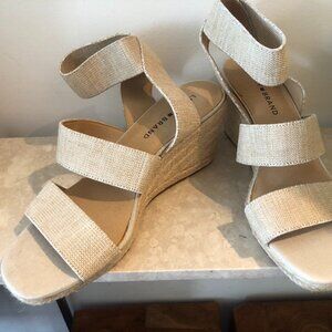 NEW - SIZE 8 - ANKLE STRAP WEDGE ESPADRILLE SANDAL WHEAT TAN NEUTRAL LOW HEEL